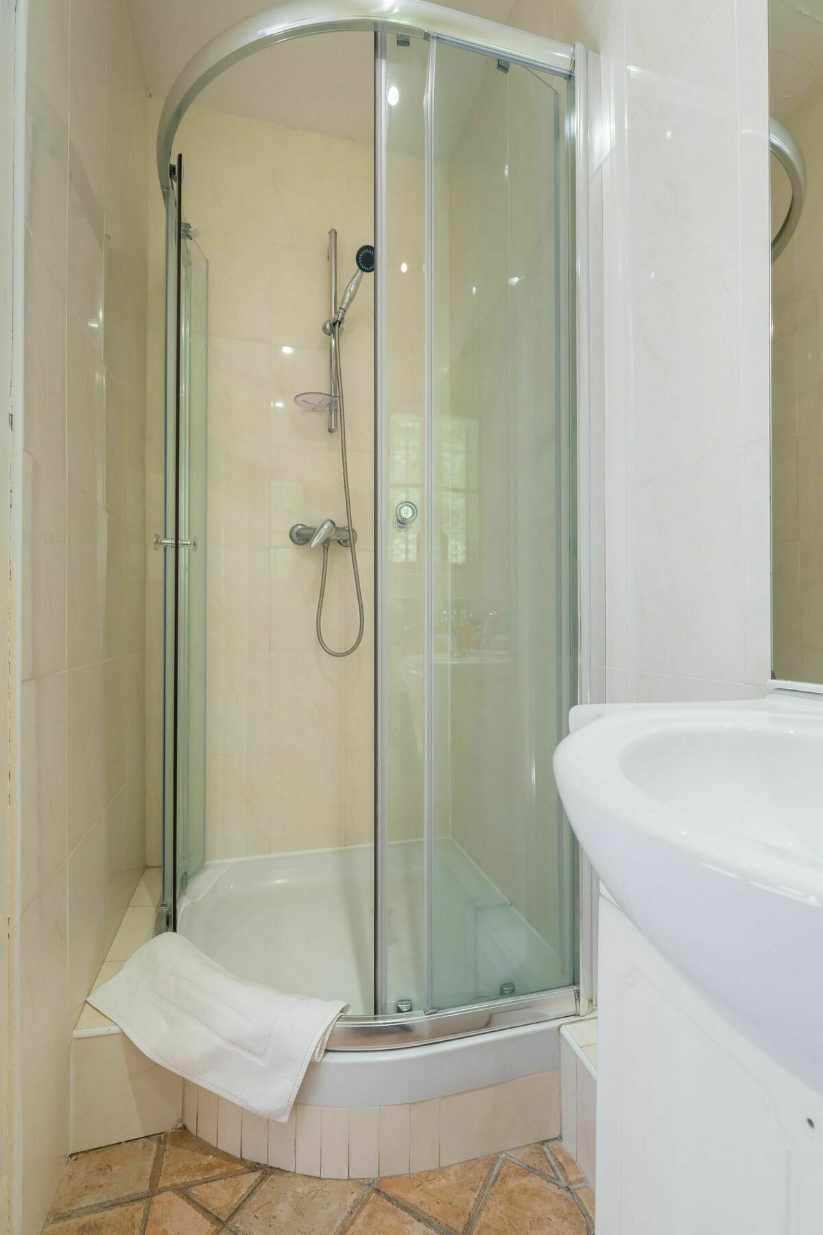 Lovely 2 Bed 2 Bath Apartment In Cannes On Rue Antibea Easy Walk To The Palais 224 Esterno foto