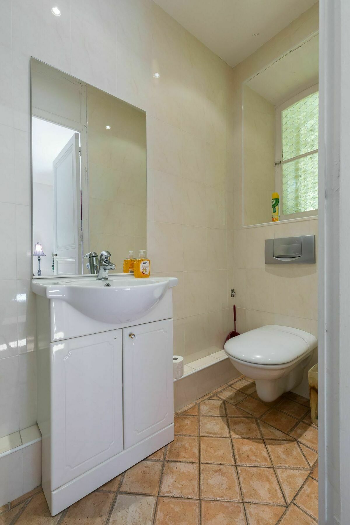 Lovely 2 Bed 2 Bath Apartment In Cannes On Rue Antibea Easy Walk To The Palais 224 Esterno foto